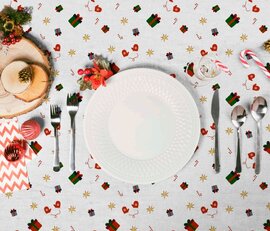 Wasbaar gecoat kerst tafelzeil kerstcadeautjes